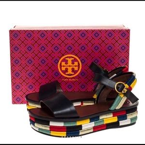 CAMILLA WOMENS LEATHER METALLIC PLATFORM SANDALS